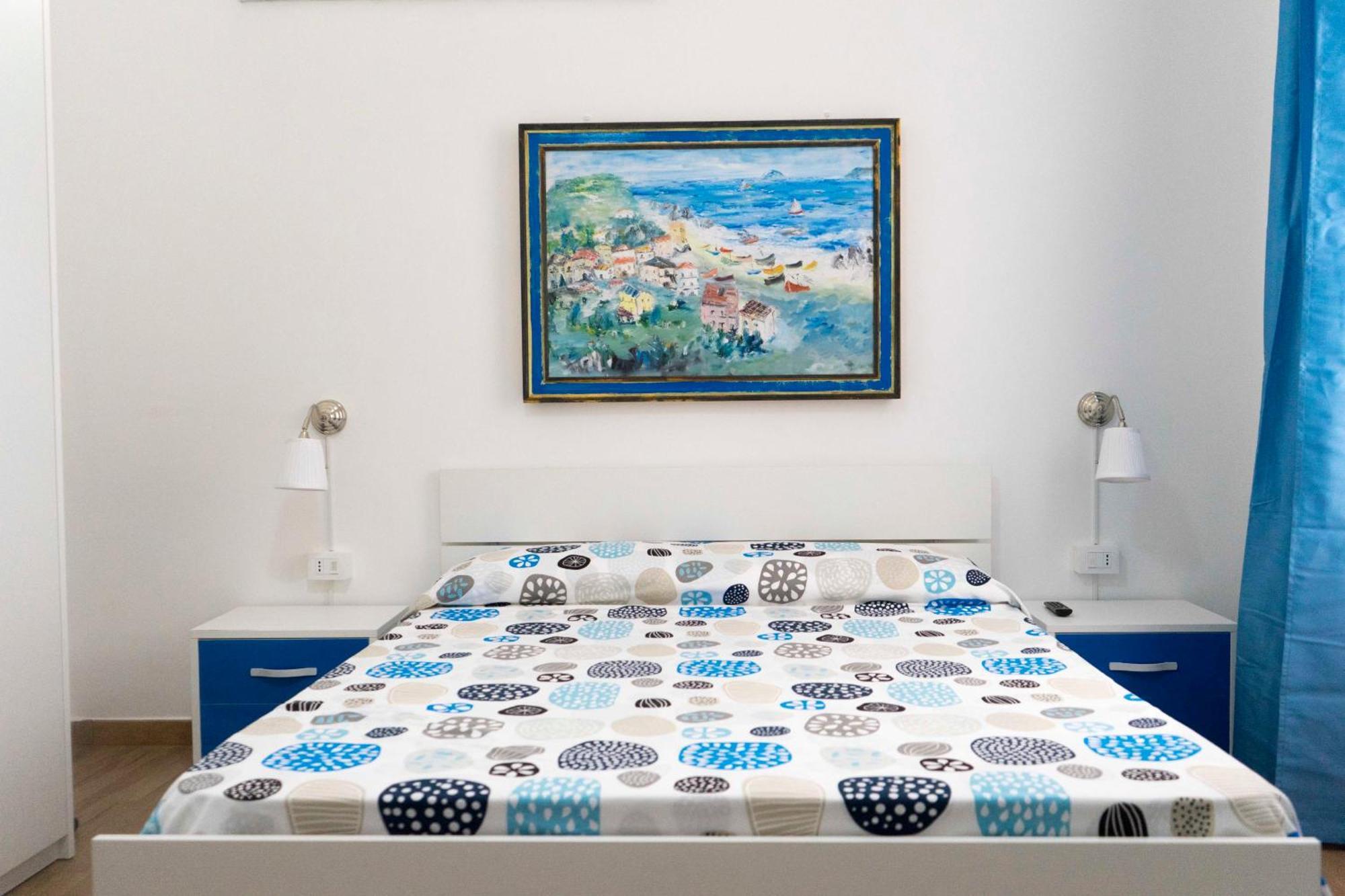 La Casa Di Aurelio Appartement Capo dʼOrlando Kamer foto
