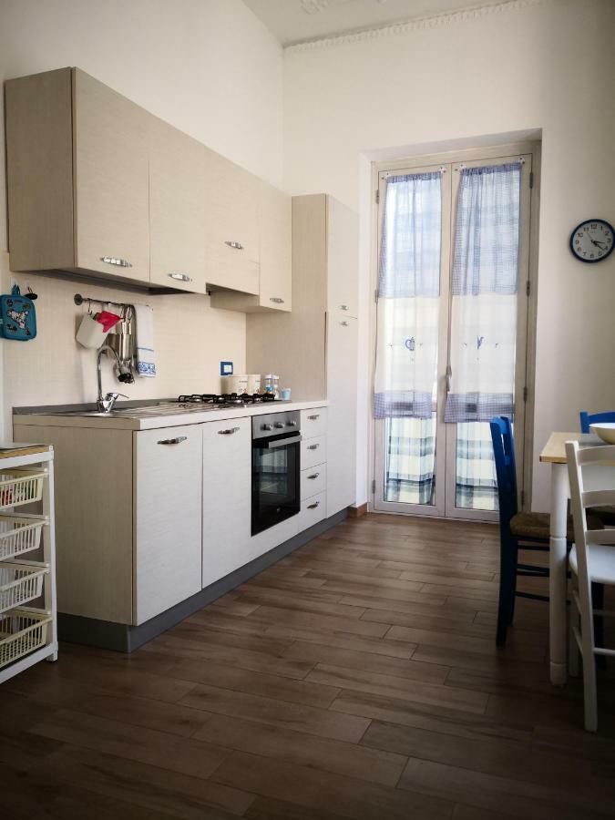 La Casa Di Aurelio Appartement Capo dʼOrlando Buitenkant foto